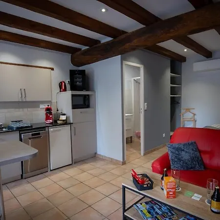 Le Petit Mona Elowen بيت للعطل Civaux