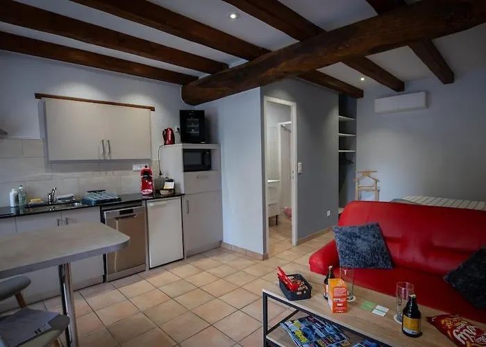 Le Petit Mona Elowen بيت للعطل Civaux